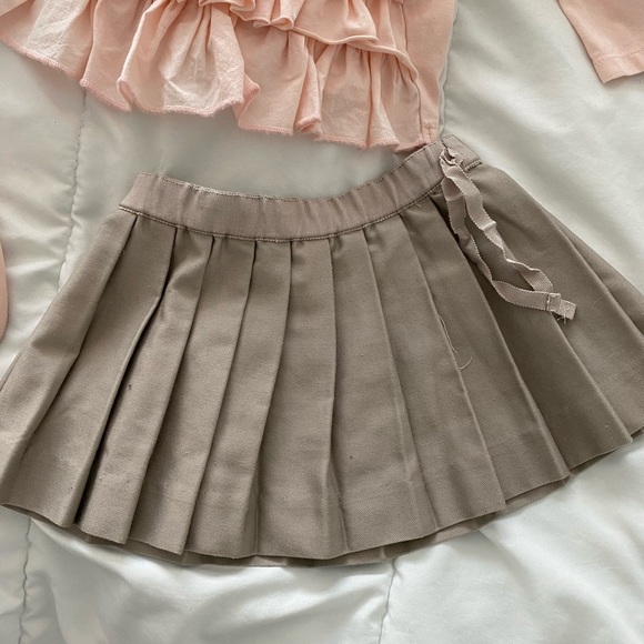 Like new 3 piece outfit 9 mths - Picture 3 of 6